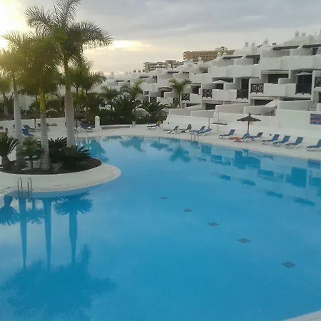 Blu Paradise - Heated Pool Villa *