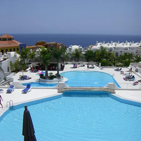 Blu Paradise - Heated Pool * Адехе